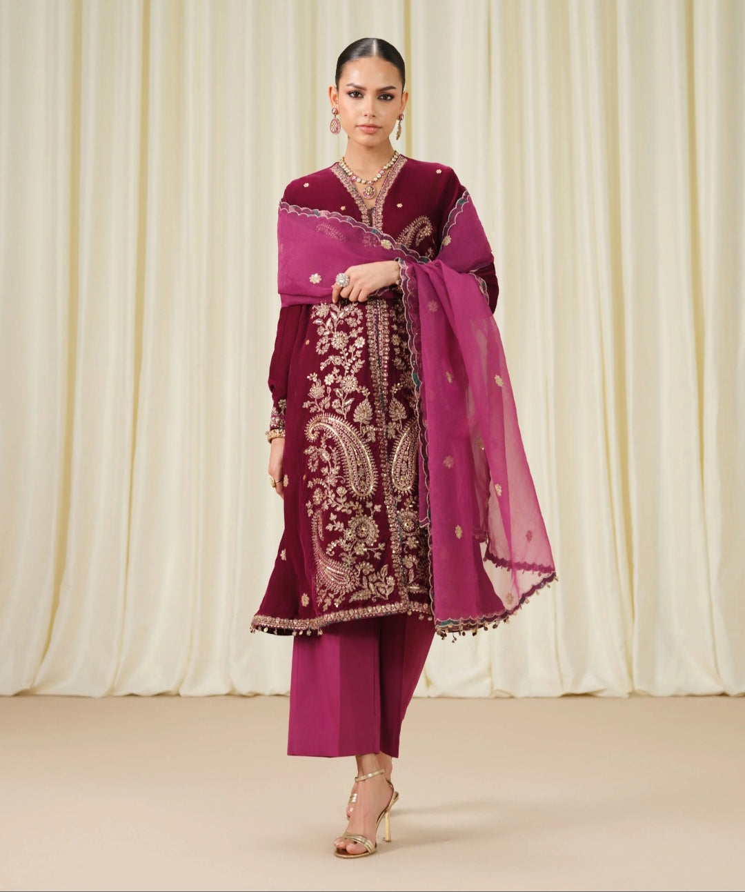 Sapphire velvet
